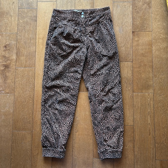 Leopard print Anthropology pants sz XS - Picture 2 of 5